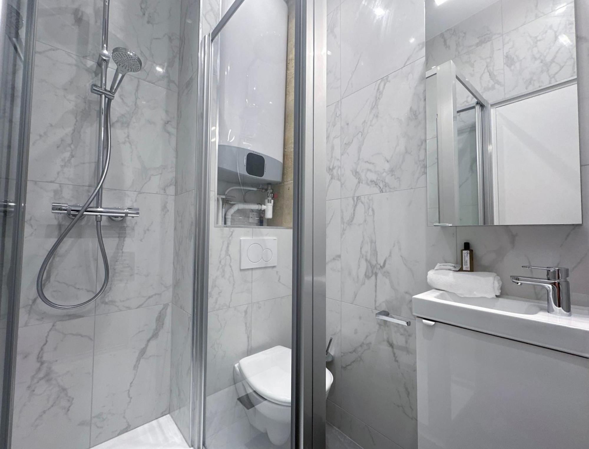 Opera - Deluxe Near Galeries Lafayette For 2 *